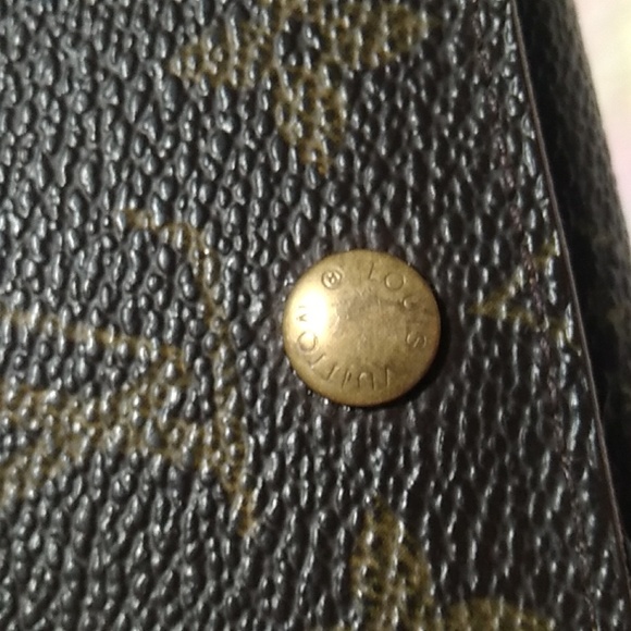 SALE! Authentic Louis Vuitton Monogram Snap Vintage Wallet CA1906 - Picture 3 of 14